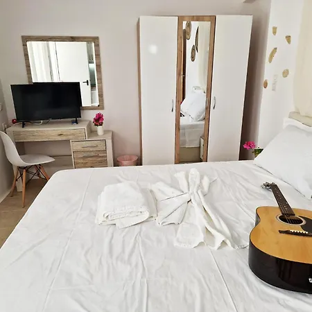 Olympio Luxury Paros Lägenhet Márpissa